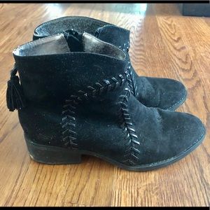 Kenneth Cole New York Booties